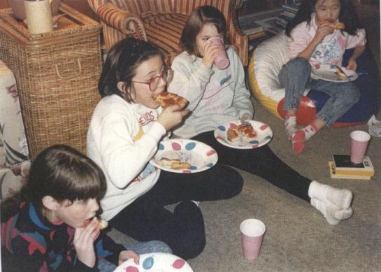 11_1987 - 1992 - Bonnie, Alexandra, Petra & Anna